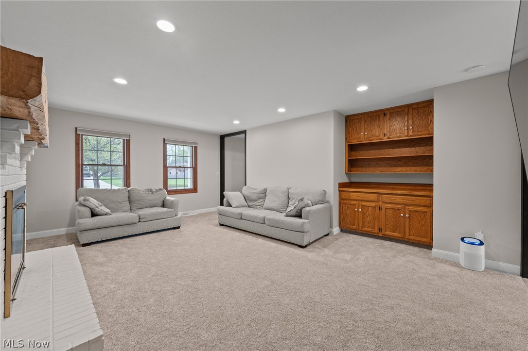 165 Valley Brook Boulevard Hinckley OH 44233