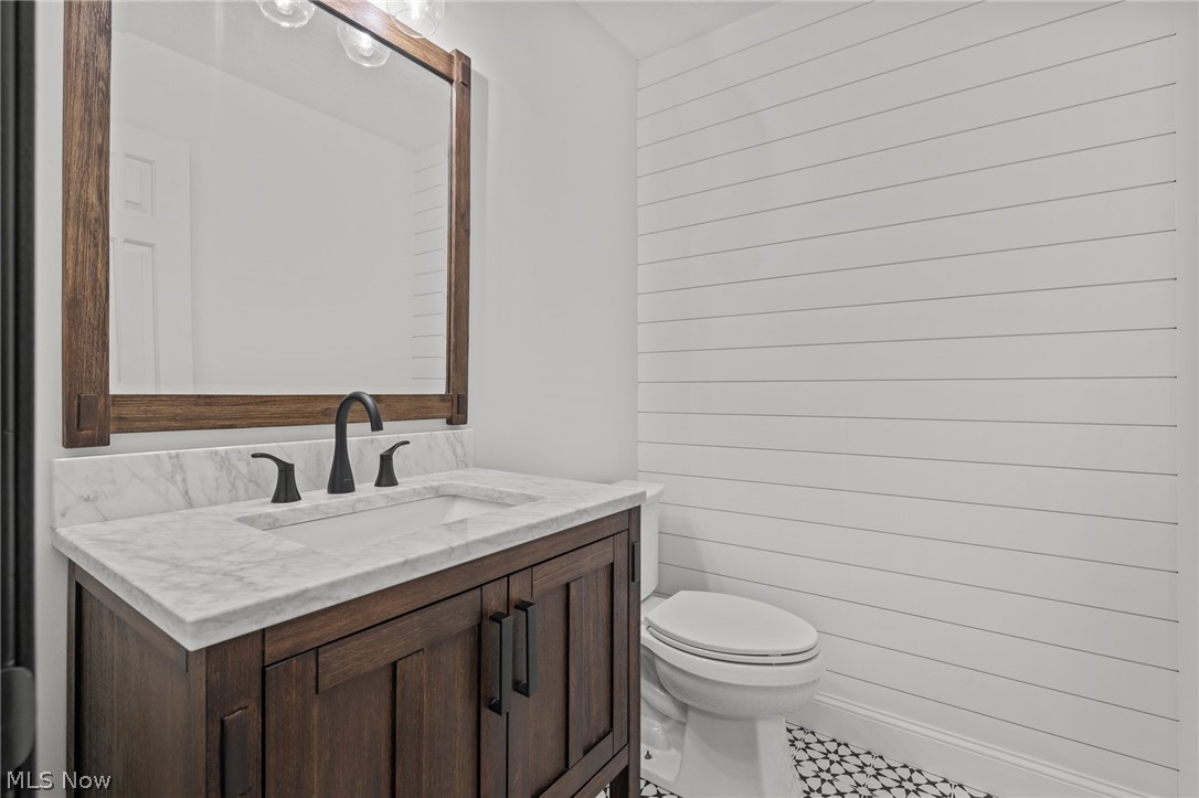 165 Valley Brook Boulevard Hinckley OH 44233