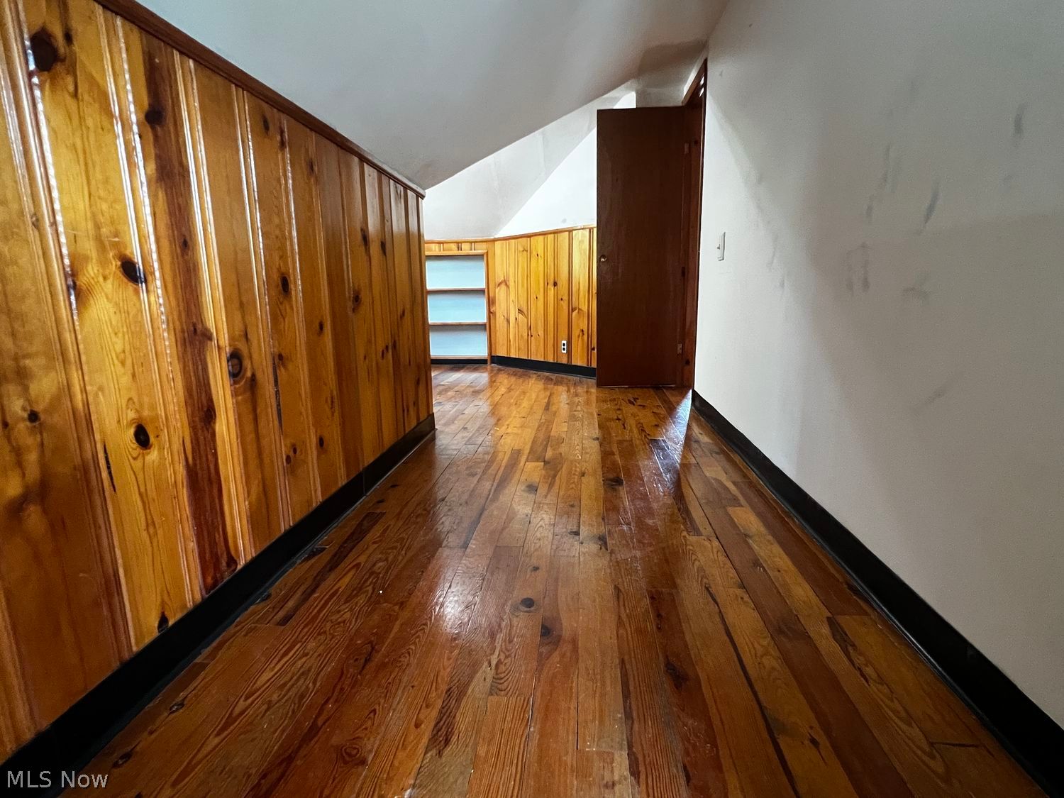 5132 Strawberry Lane Willoughby OH 44094