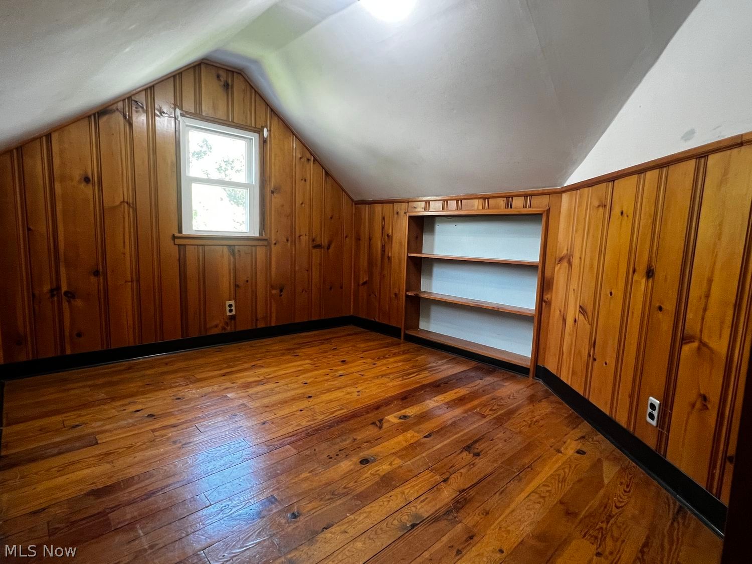 5132 Strawberry Lane Willoughby OH 44094