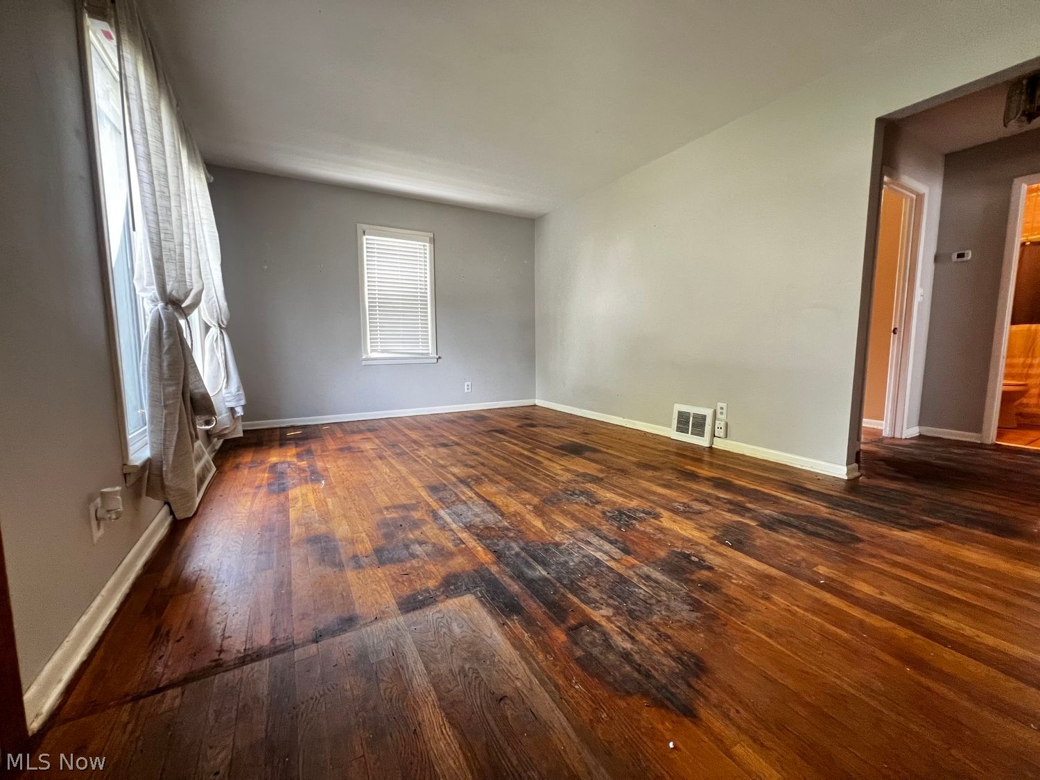 5132 Strawberry Lane Willoughby OH 44094