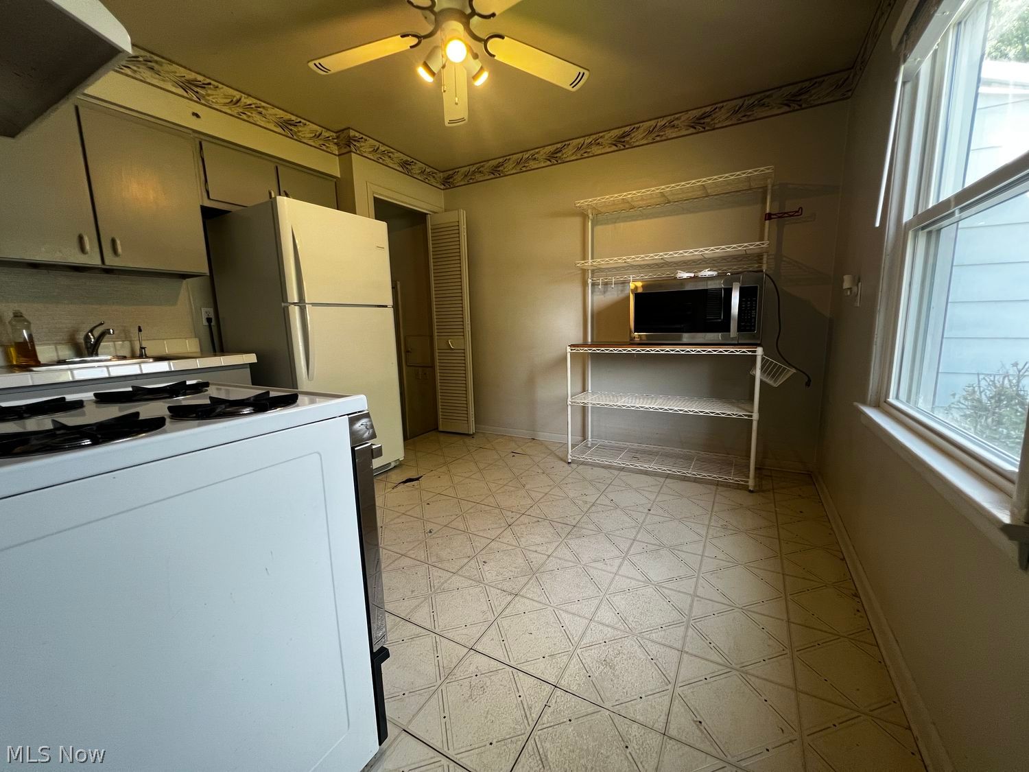 5132 Strawberry Lane Willoughby OH 44094