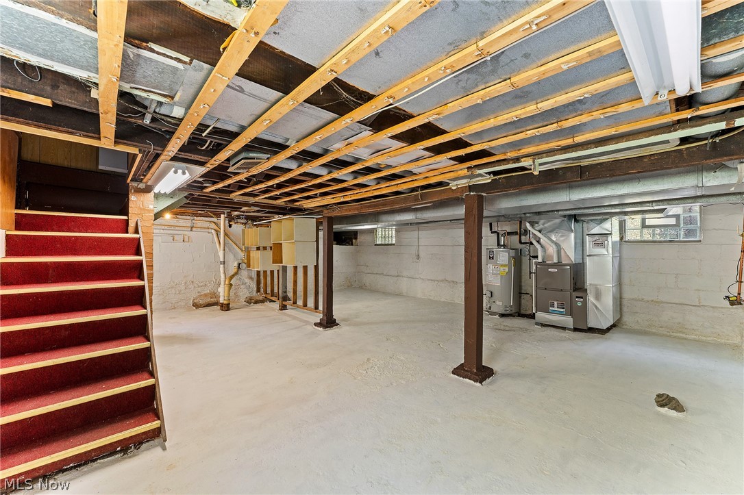 44 Water Street Poland OH 44514
