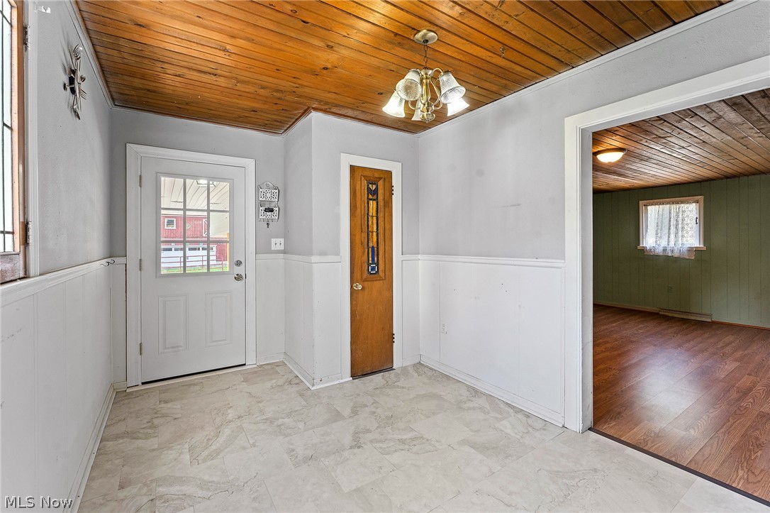 44 Water Street Poland OH 44514