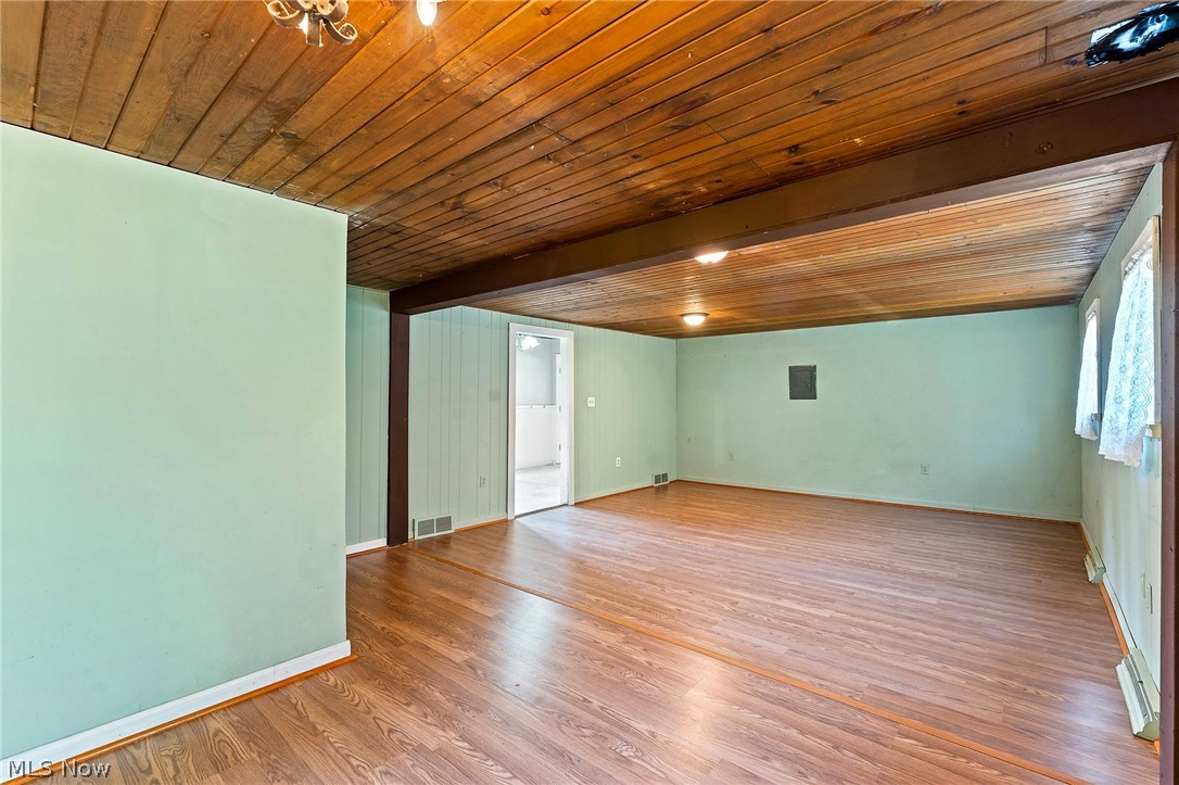 44 Water Street Poland OH 44514