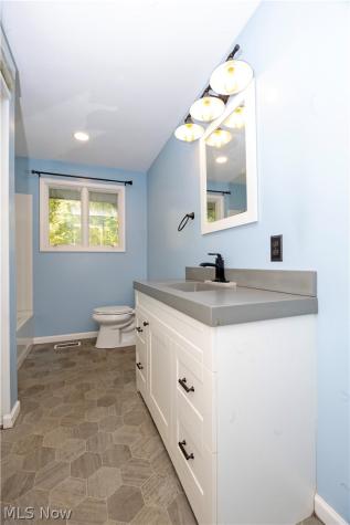9328 Rawiga Road Seville OH 44273