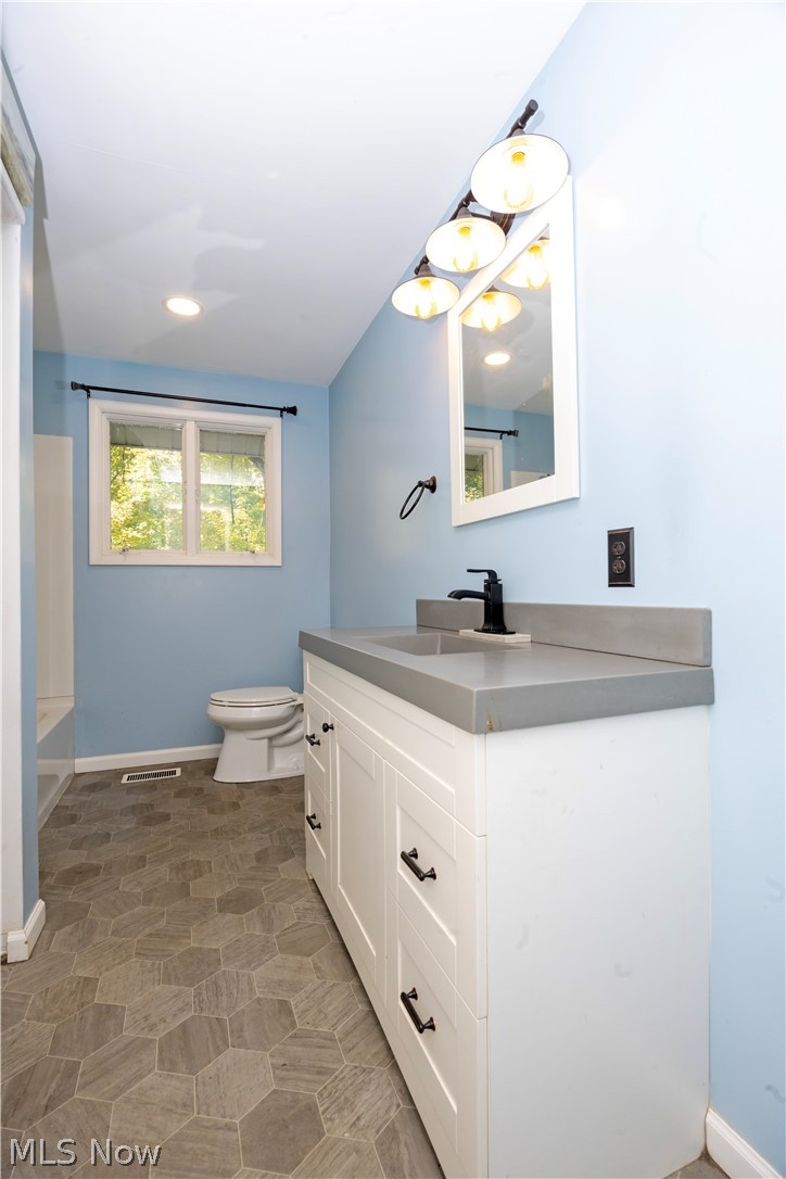 9328 Rawiga Road Seville OH 44273