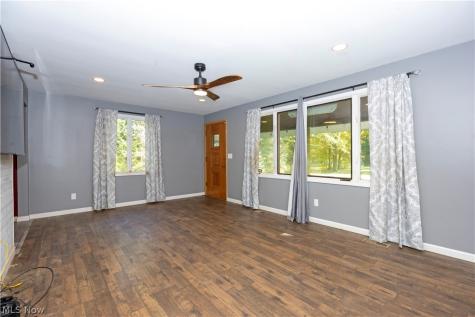 9328 Rawiga Road Seville OH 44273