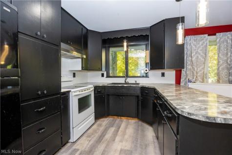 9328 Rawiga Road Seville OH 44273