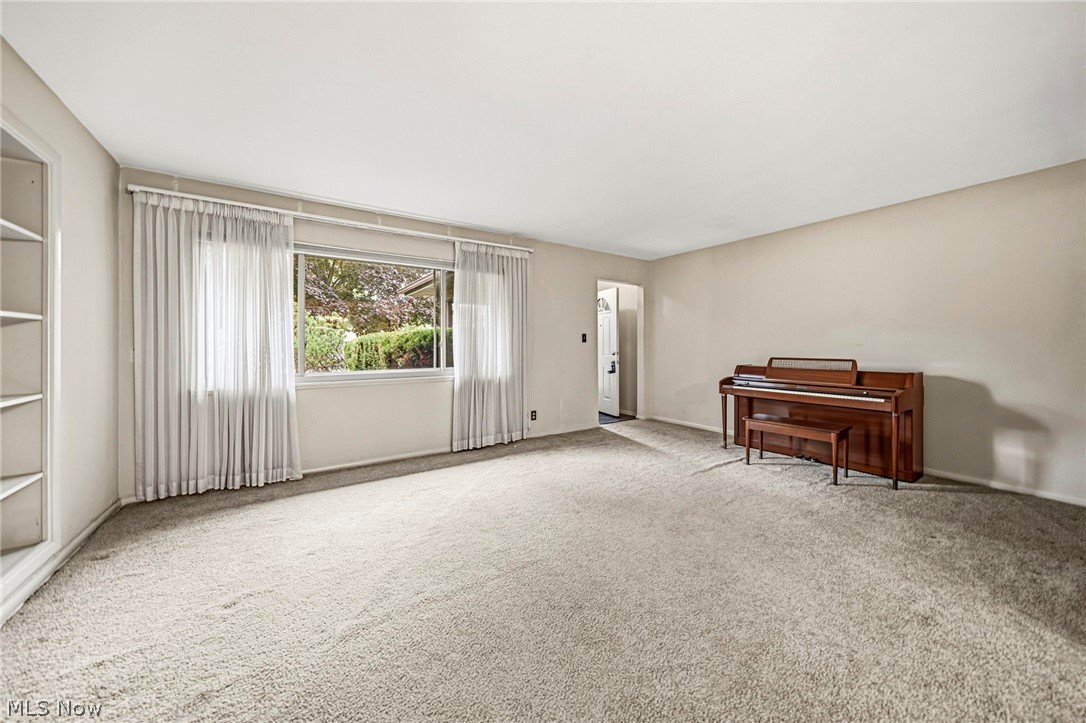 871 Cranbrook Drive Highland Heights OH 44143