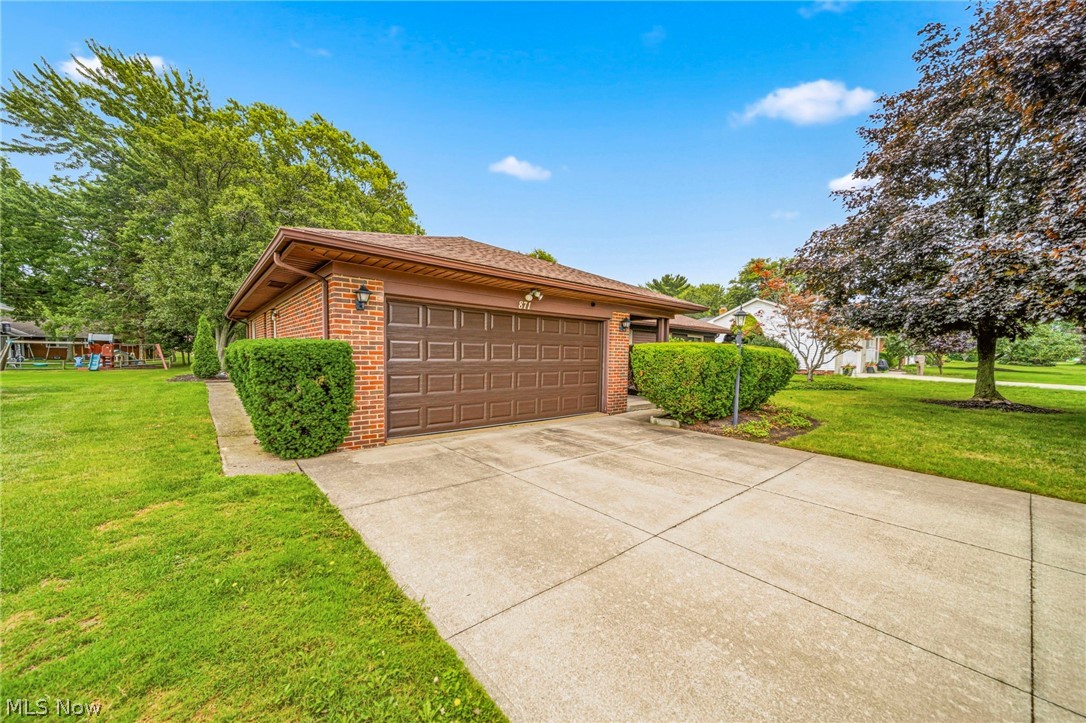 871 Cranbrook Drive Highland Heights OH 44143