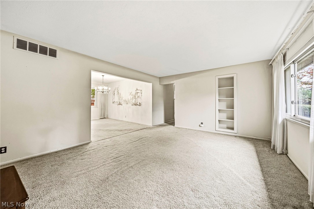 871 Cranbrook Drive Highland Heights OH 44143