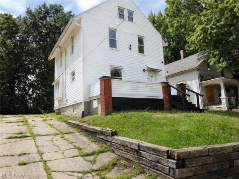 804 Beardsley Street Akron OH 44311