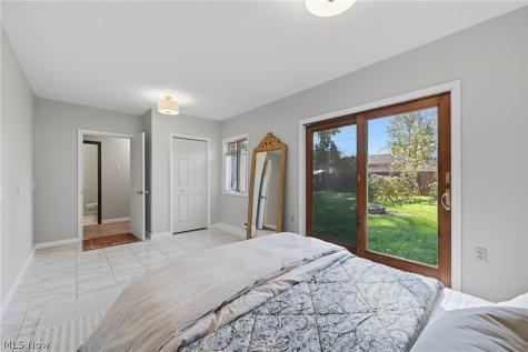 35462 Dewey Drive Eastlake OH 44095