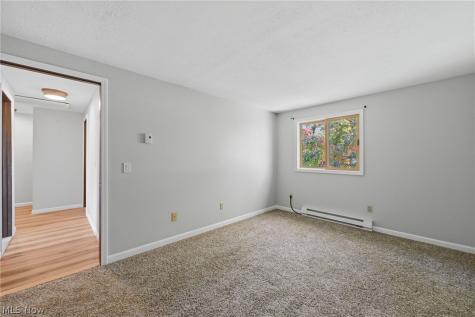 35462 Dewey Drive Eastlake OH 44095