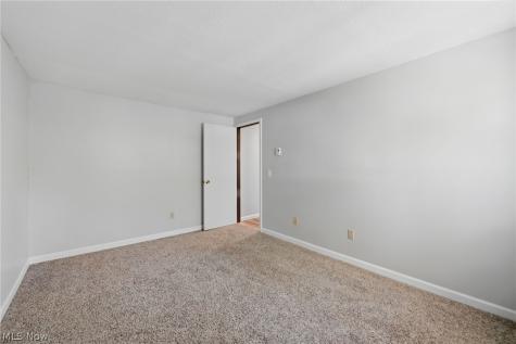 35462 Dewey Drive Eastlake OH 44095
