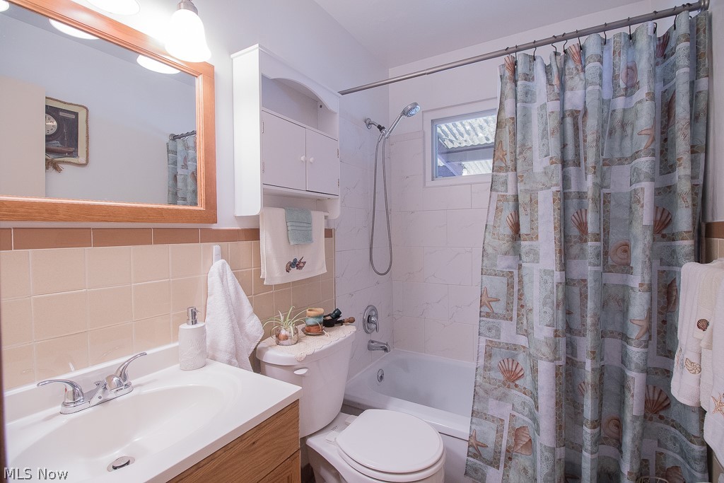 668 E 315th Street Willowick OH 44095