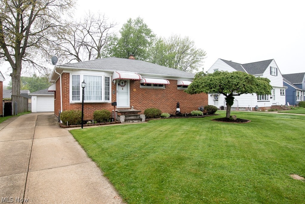 668 E 315th Street Willowick OH 44095