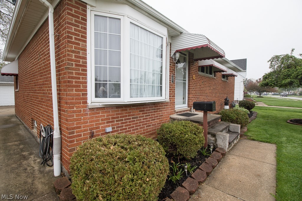 668 E 315th Street Willowick OH 44095