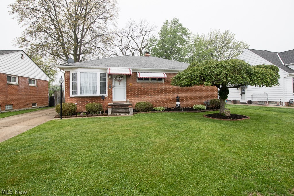 668 E 315th Street Willowick OH 44095