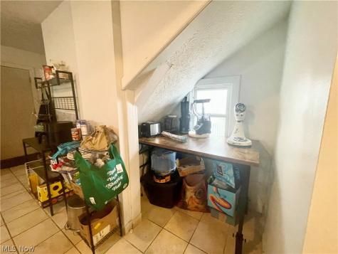 2193 E 35th Street Cleveland OH 44115