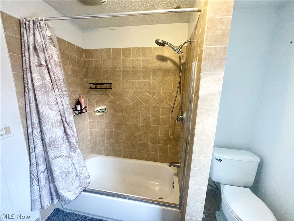 2193 E 35th Street Cleveland OH 44115