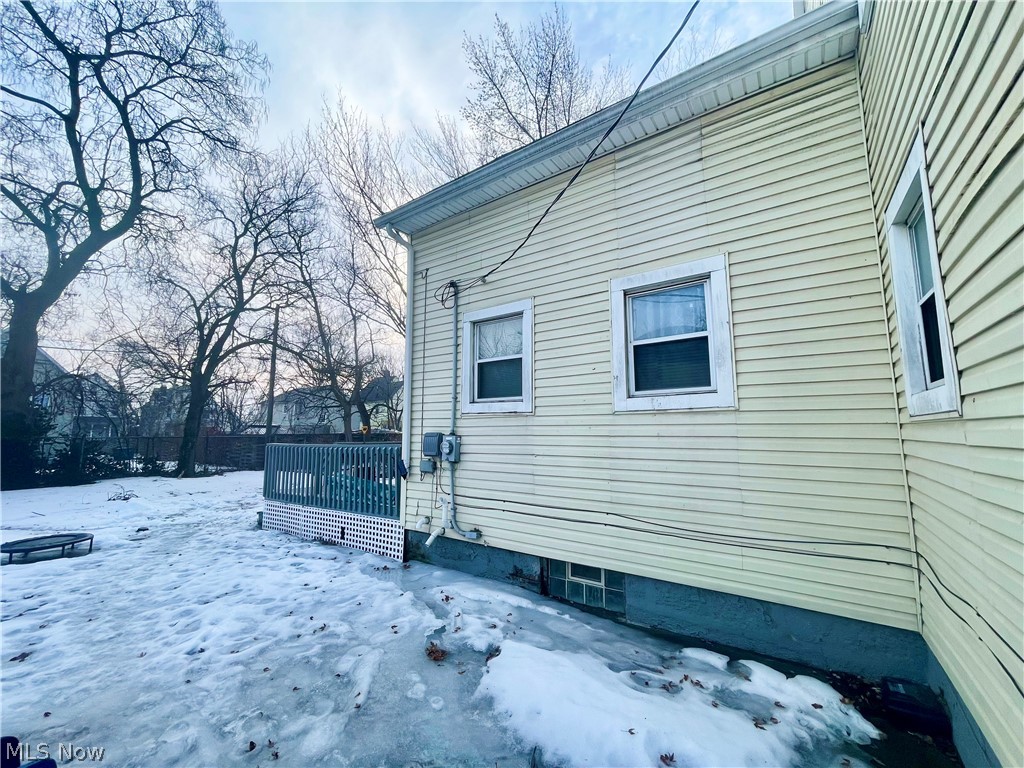 2193 E 35th Street Cleveland OH 44115