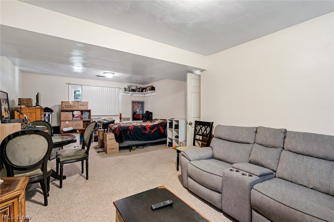 4633 Barrington Drive Austintown OH 44515