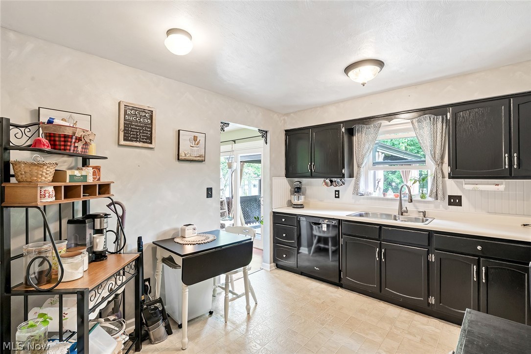 4633 Barrington Drive Austintown OH 44515