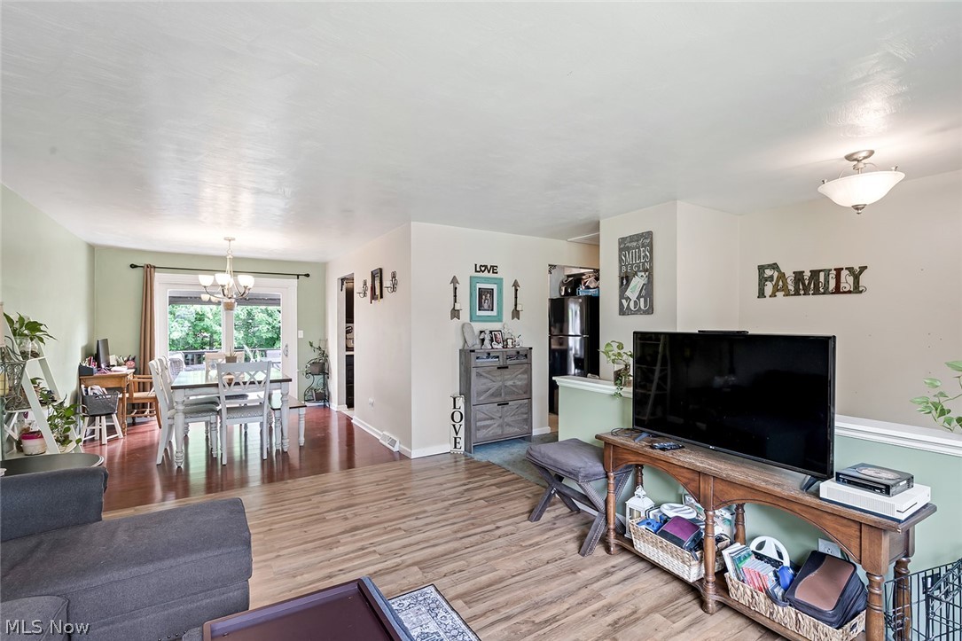 4633 Barrington Drive Austintown OH 44515