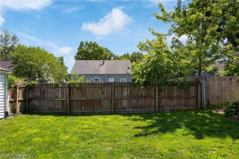 1513 10th Street Cuyahoga Falls OH 44221