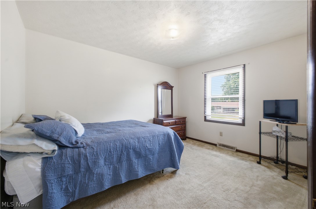 7533 Jaguar Drive Boardman OH 44512