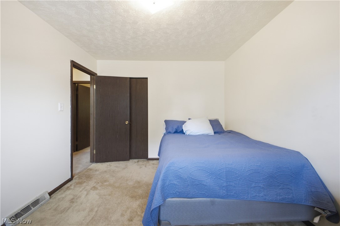 7533 Jaguar Drive Boardman OH 44512
