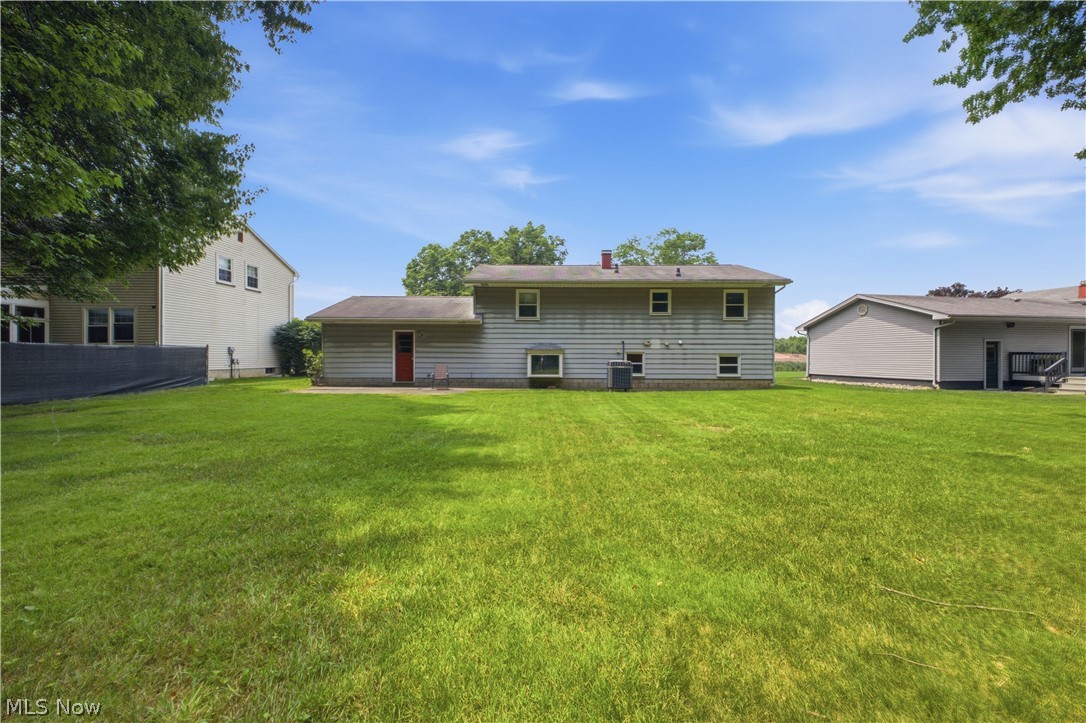 7533 Jaguar Drive Boardman OH 44512