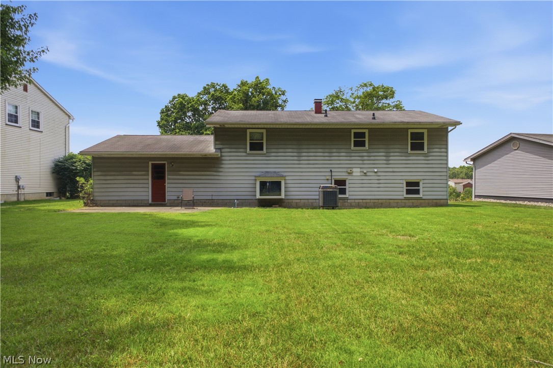 7533 Jaguar Drive Boardman OH 44512