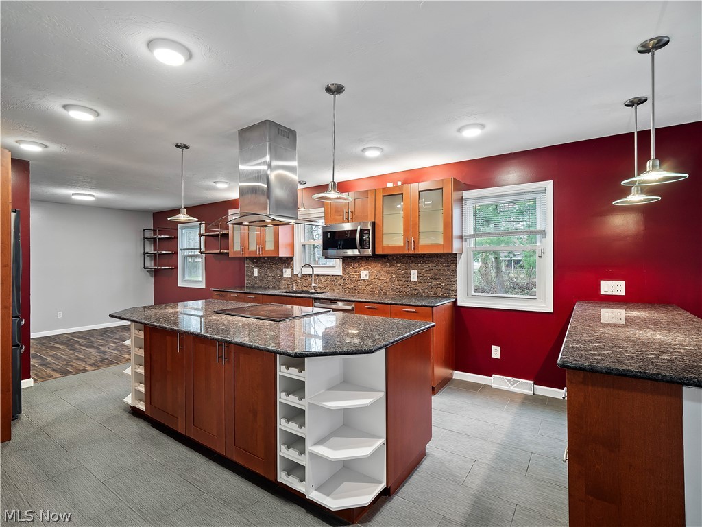 5922 Opal Street North Ridgeville OH 44039