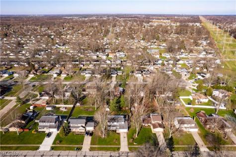 5922 Opal Street North Ridgeville OH 44039