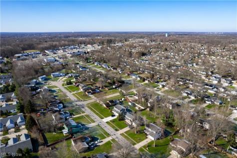 5922 Opal Street North Ridgeville OH 44039