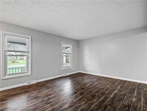 5922 Opal Street North Ridgeville OH 44039