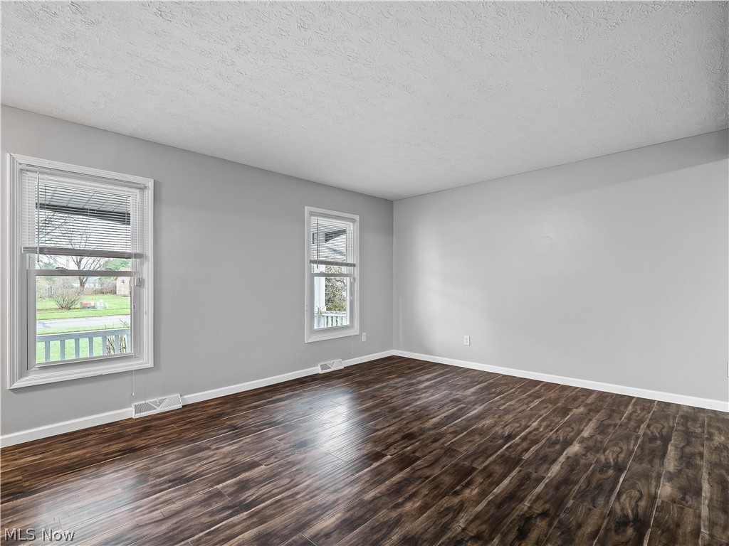 5922 Opal Street North Ridgeville OH 44039