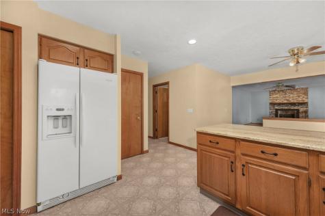 33640 Brokaw Road Columbia Station OH 44028