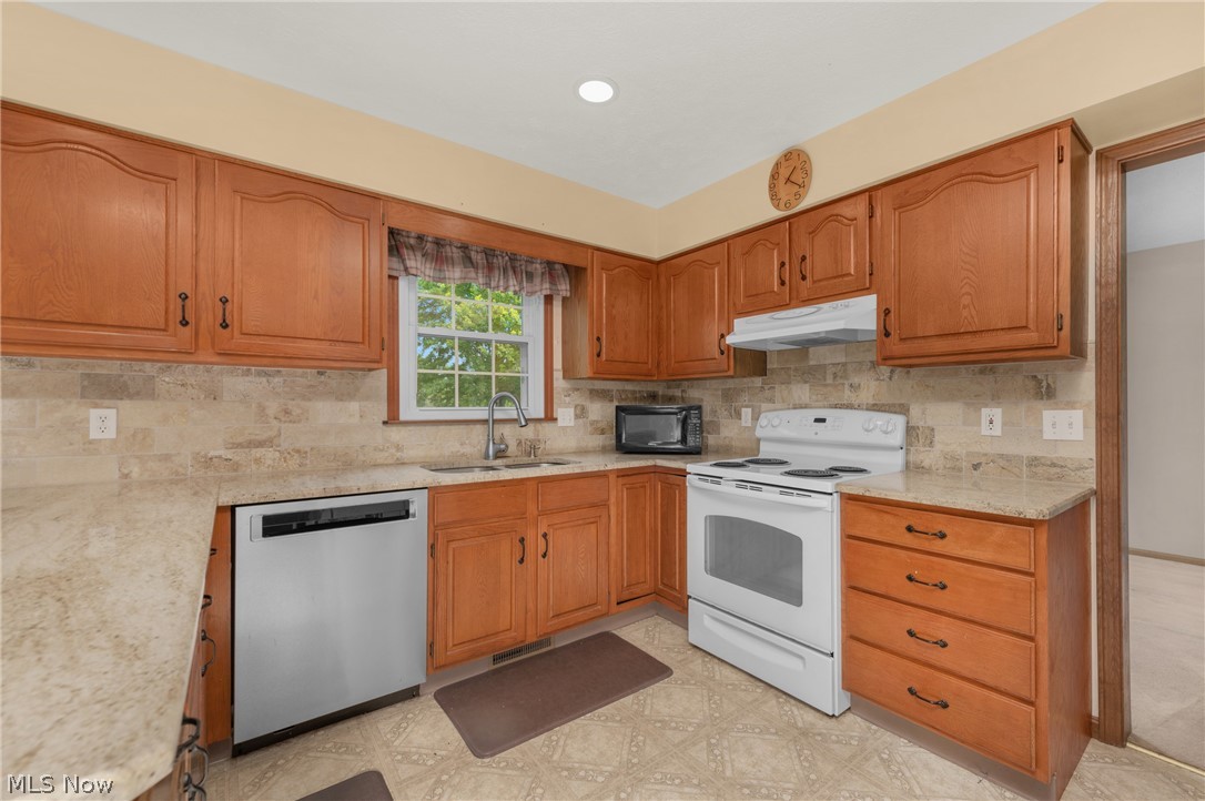 33640 Brokaw Road Columbia Station OH 44028