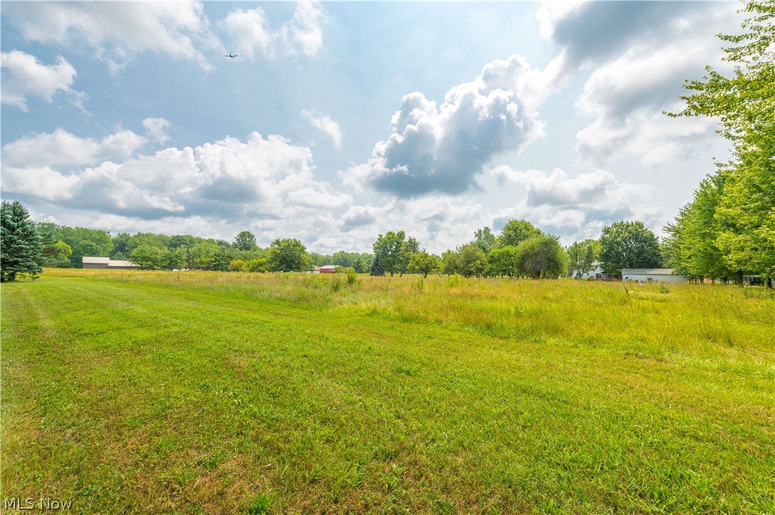 33640 Brokaw Road Columbia Station OH 44028