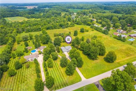 33640 Brokaw Road Columbia Station OH 44028