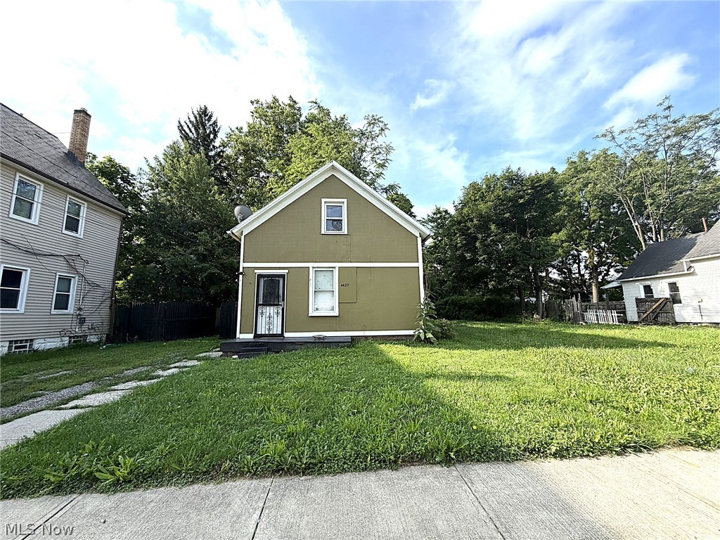 4429 Hyde Avenue Cleveland Heights OH 44109