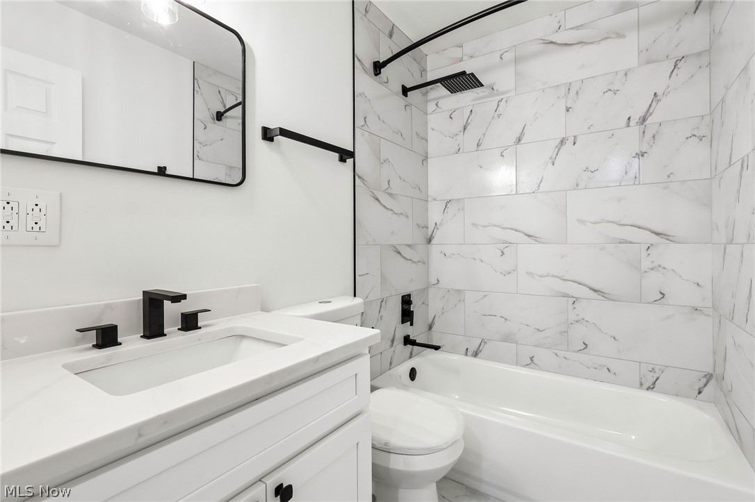 3621 Glencairn Road Shaker Heights OH 44122