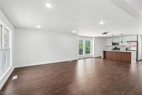 3621 Glencairn Road Shaker Heights OH 44122