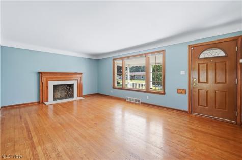 4746 Firnley Avenue Youngstown OH 44512
