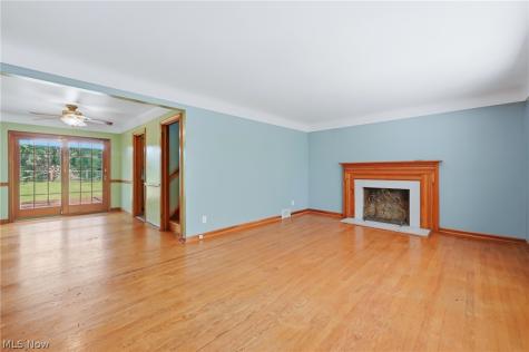 4746 Firnley Avenue Youngstown OH 44512