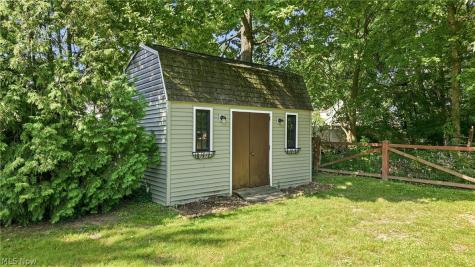 4746 Firnley Avenue Youngstown OH 44512